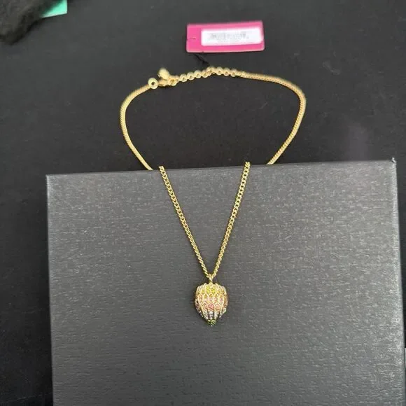 NWT KURT GEIGER LONDON GOLD PLATED RAINBOW CRYSTAL EAGLE PENDANT NECKLACE - Picture 3 of 8